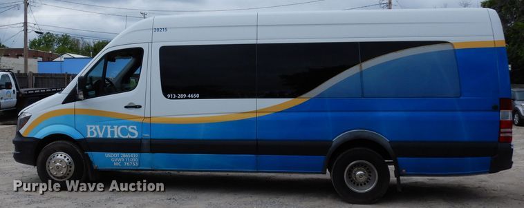 image for item DF4014 2015 Mercedes Benz Sprinter 3500  shuttle bus