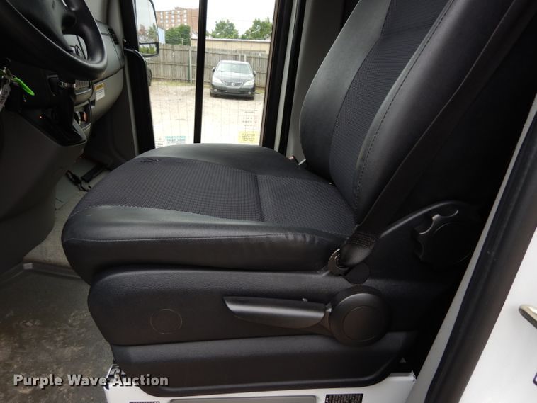 image for item DF4014 2015 Mercedes Benz Sprinter 3500  shuttle bus
