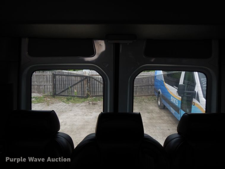 image for item DF4014 2015 Mercedes Benz Sprinter 3500  shuttle bus