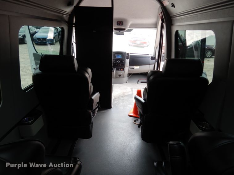 image for item DF4014 2015 Mercedes Benz Sprinter 3500  shuttle bus