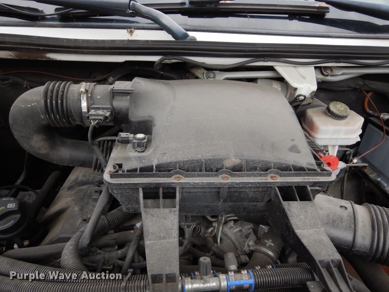 image for item DF4014 2015 Mercedes Benz Sprinter 3500  shuttle bus