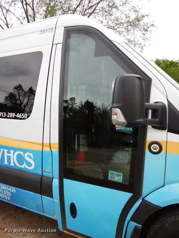 image for item DF4015 2015 Mercedes Benz Sprinter 3500  shuttle bus