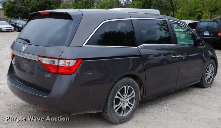 image for item DF4016 2012 Honda Odyssey  van