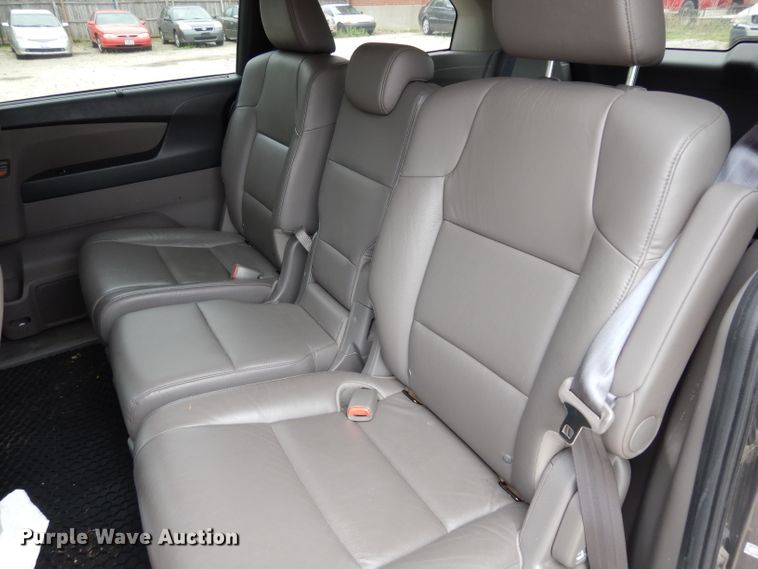 image for item DF4016 2012 Honda Odyssey  van