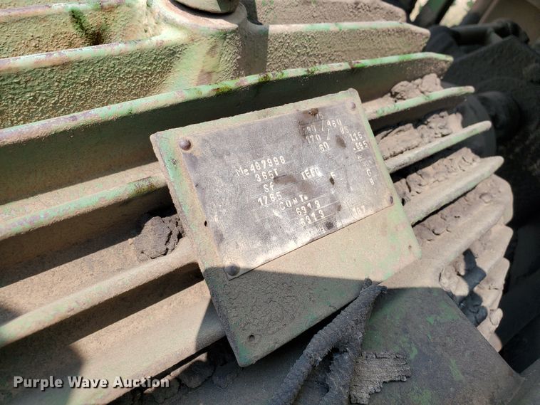 image for item DF5679 Car crusher