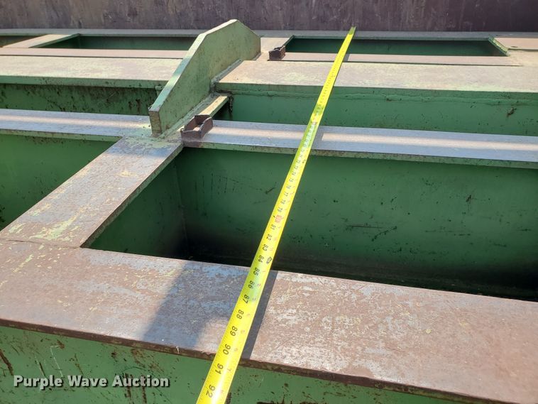 image for item DF5679 Car crusher