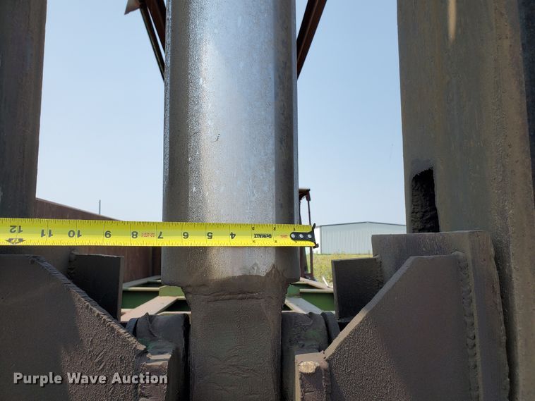 image for item DF5679 Car crusher