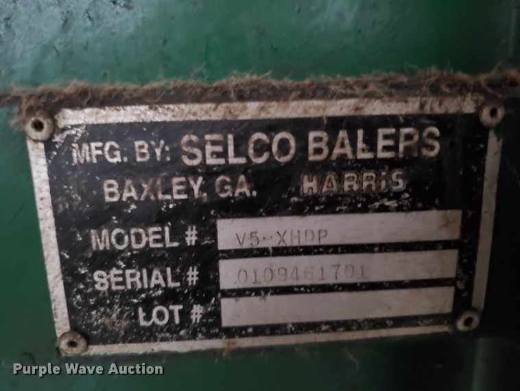 image for item DF5683 Second V5-XHDP vertical refuse baler