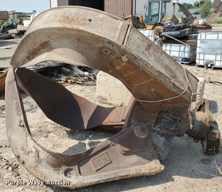 image for item DF5685 Caterpillar demolition 1.5 yd. grapple
