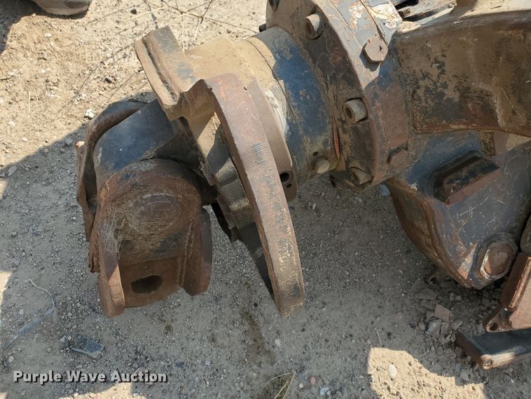 image for item DF5685 Caterpillar demolition 1.5 yd. grapple