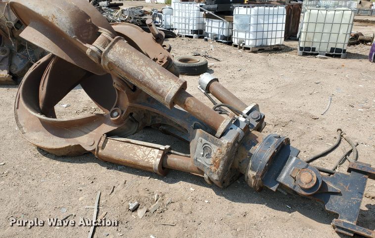 image for item DF5686 Rotobec 0P4-200-S-CD2-HR1-1 demolition grapple