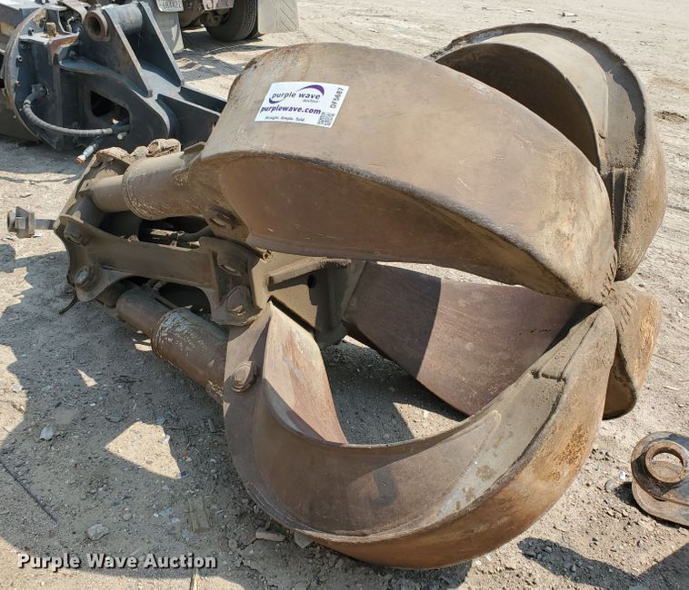 image for item DF5687 Rotobec OR125-A-BQ1-FK2-4 demolition grapple