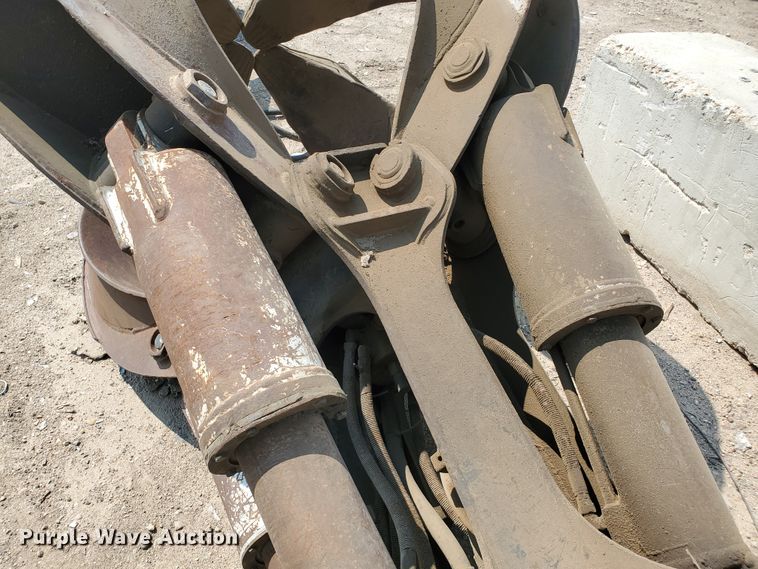 image for item DF5687 Rotobec OR125-A-BQ1-FK2-4 demolition grapple