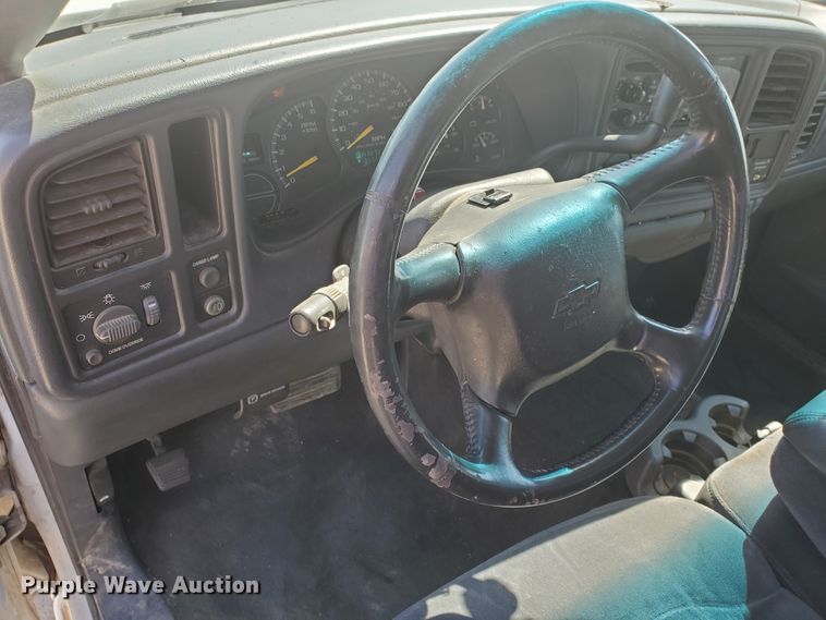 image for item DF5702 2001 Chevrolet Silverado 1500  Ext. Cab pickup truck