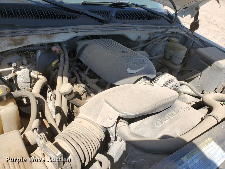 image for item DF5702 2001 Chevrolet Silverado 1500  Ext. Cab pickup truck