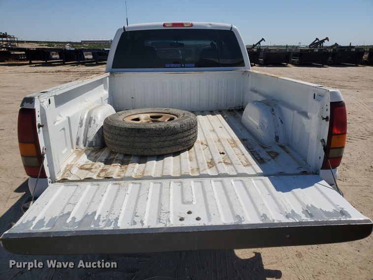 image for item DF5702 2001 Chevrolet Silverado 1500  Ext. Cab pickup truck