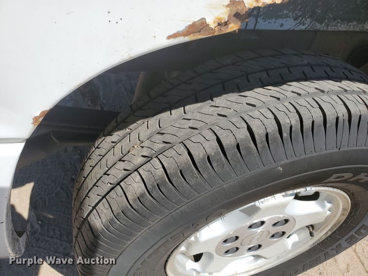 image for item DF5702 2001 Chevrolet Silverado 1500  Ext. Cab pickup truck