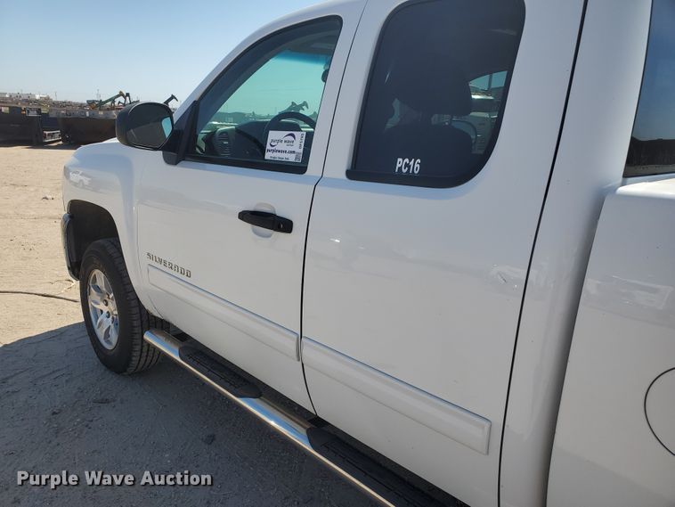 image for item DF5703 2010 Chevrolet Silverado 1500  Ext. Cab pickup truck