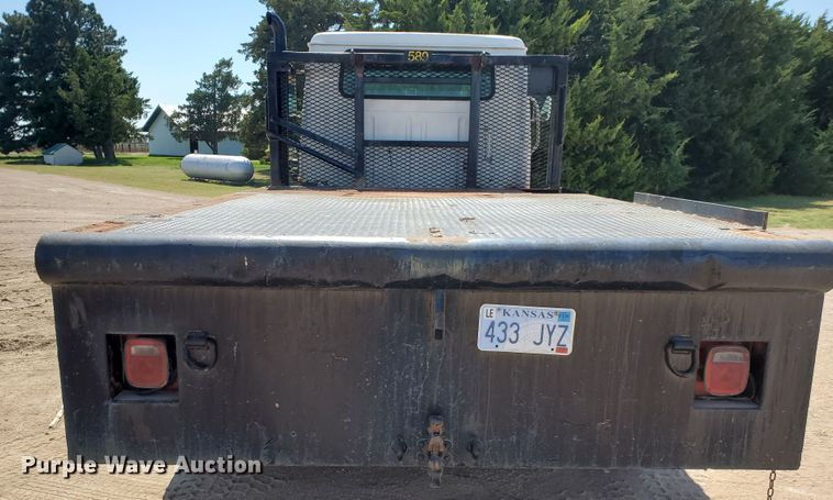 image for item DF5706 1997 International 4800  Crew Cab flatbed truck