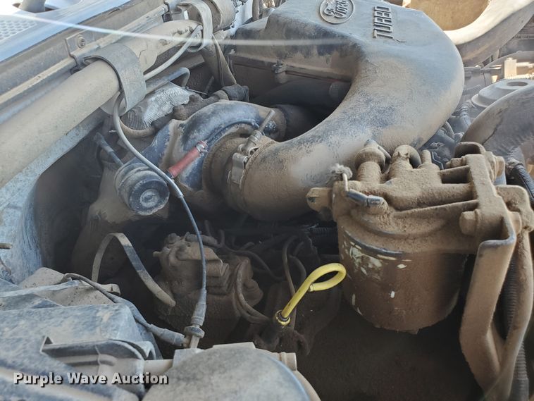 image for item DF5707 1994 Ford F450 Super Duty  flatbed truck