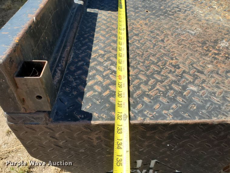 image for item DF5707 1994 Ford F450 Super Duty  flatbed truck