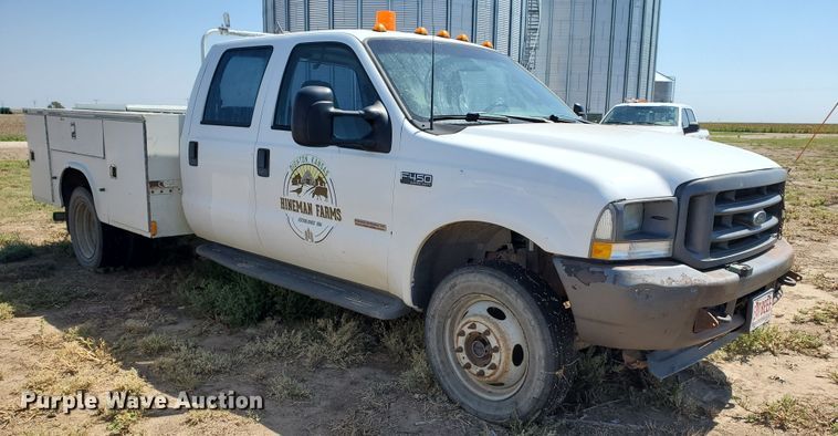image for item DF5708 2003 Ford F450 Super Duty  utility truck
