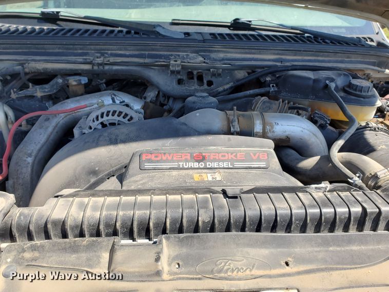 image for item DF5708 2003 Ford F450 Super Duty  utility truck