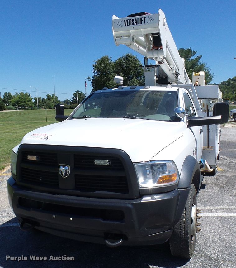 image for item DG2065 2012 Dodge Ram 5500  bucket truck
