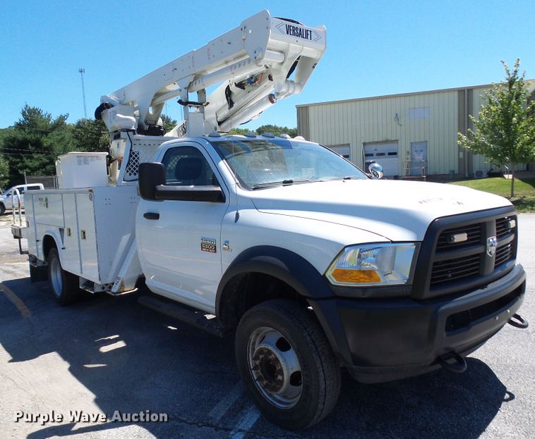 image for item DG2065 2012 Dodge Ram 5500  bucket truck