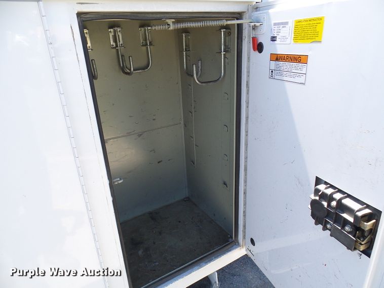 image for item DG2065 2012 Dodge Ram 5500  bucket truck