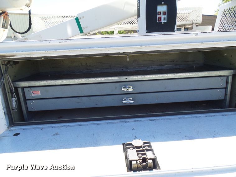 image for item DG2065 2012 Dodge Ram 5500  bucket truck