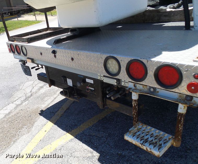 image for item DG2065 2012 Dodge Ram 5500  bucket truck