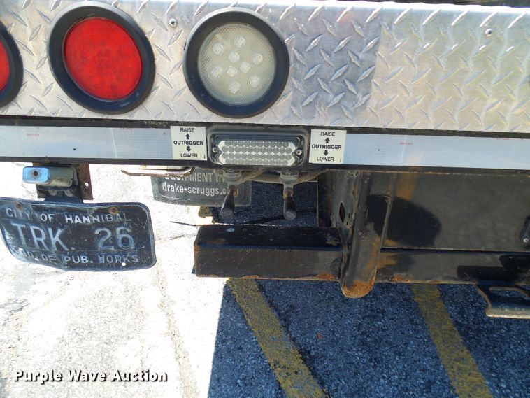 image for item DG2065 2012 Dodge Ram 5500  bucket truck