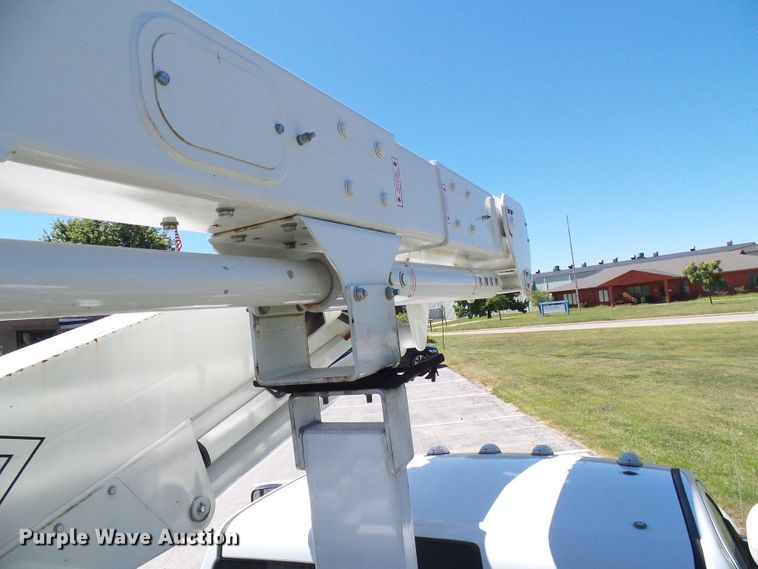 image for item DG2065 2012 Dodge Ram 5500  bucket truck