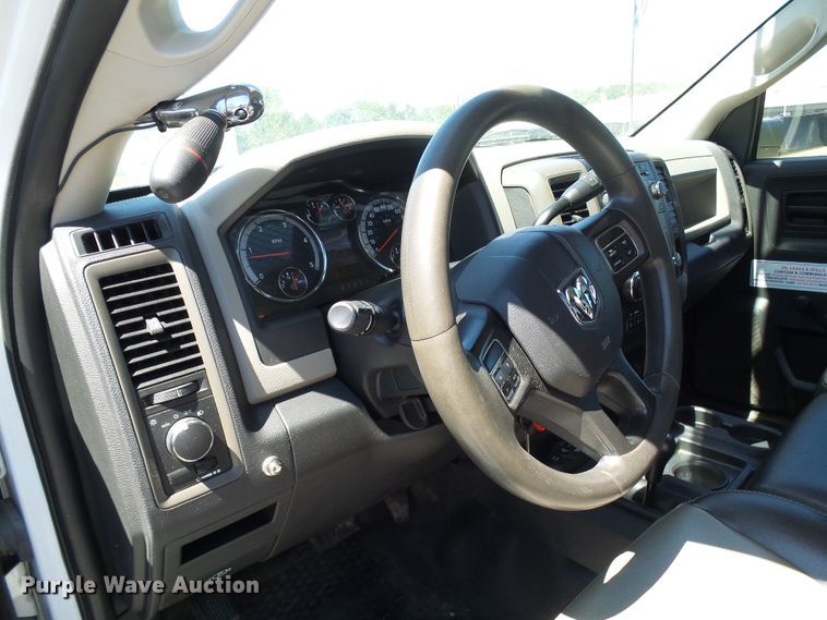 image for item DG2065 2012 Dodge Ram 5500  bucket truck