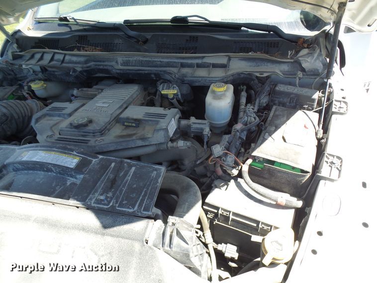 image for item DG2065 2012 Dodge Ram 5500  bucket truck