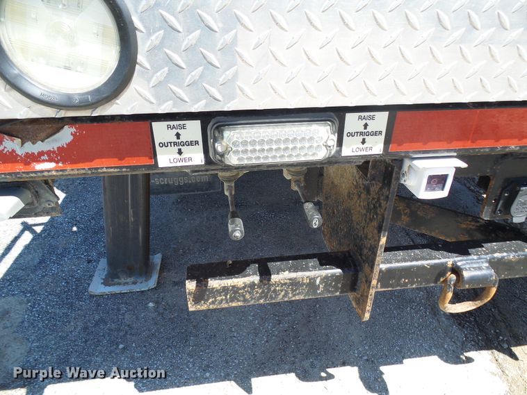 image for item DG2066 2012 Dodge Ram 5500  bucket truck