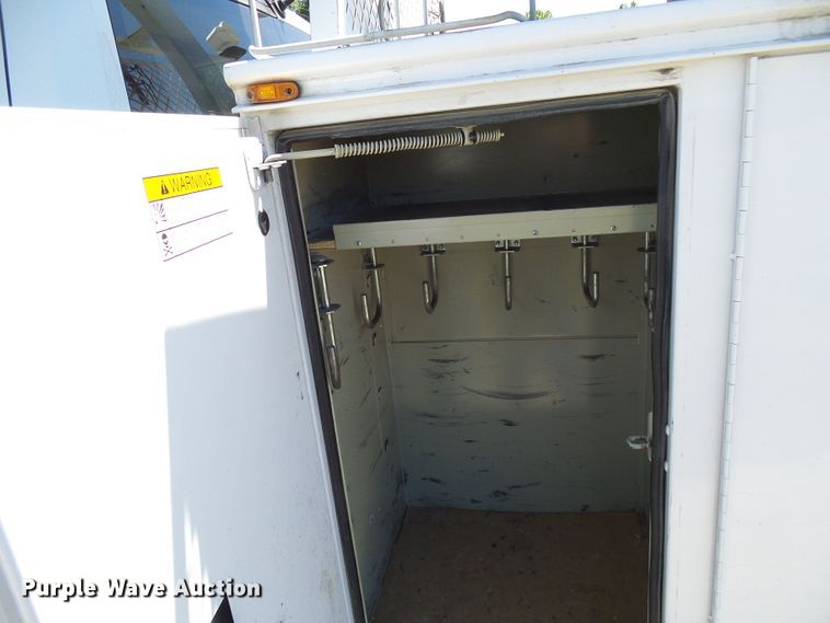 image for item DG2066 2012 Dodge Ram 5500  bucket truck