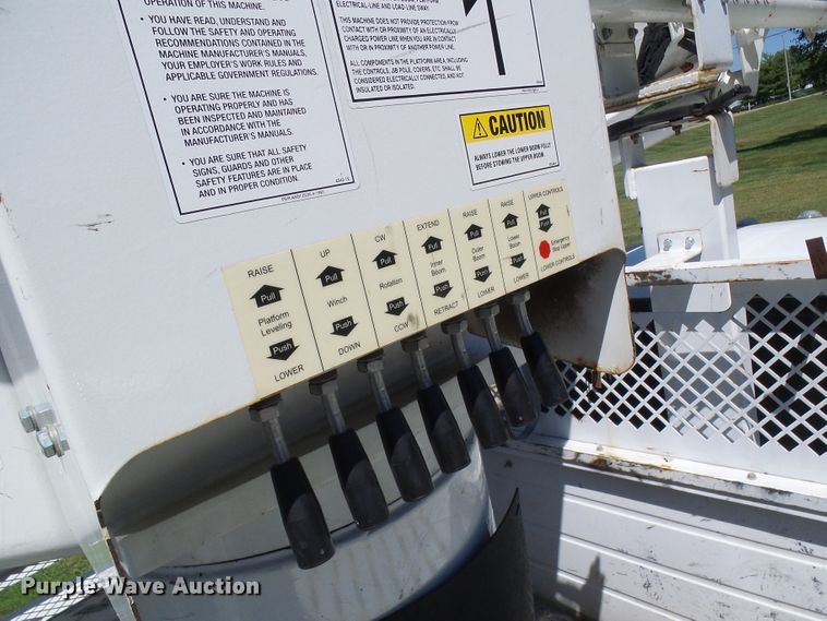 image for item DG2066 2012 Dodge Ram 5500  bucket truck