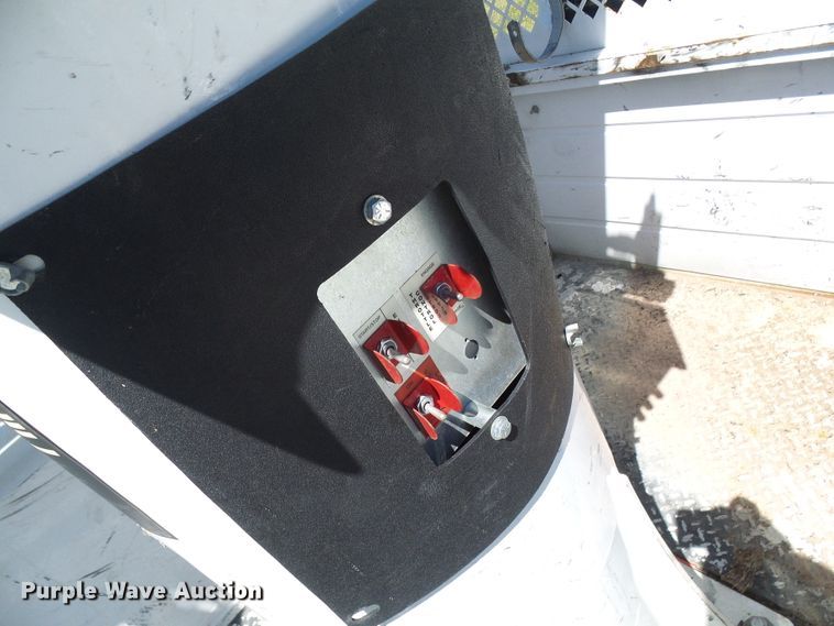 image for item DG2066 2012 Dodge Ram 5500  bucket truck