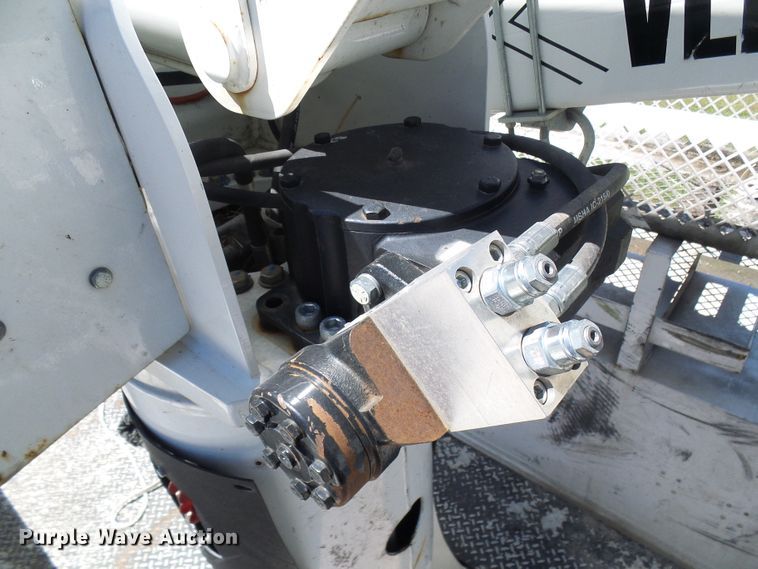 image for item DG2066 2012 Dodge Ram 5500  bucket truck