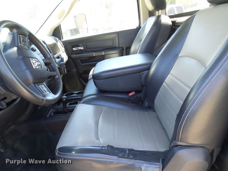 image for item DG2066 2012 Dodge Ram 5500  bucket truck