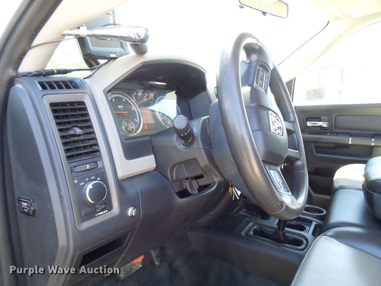 image for item DG2066 2012 Dodge Ram 5500  bucket truck