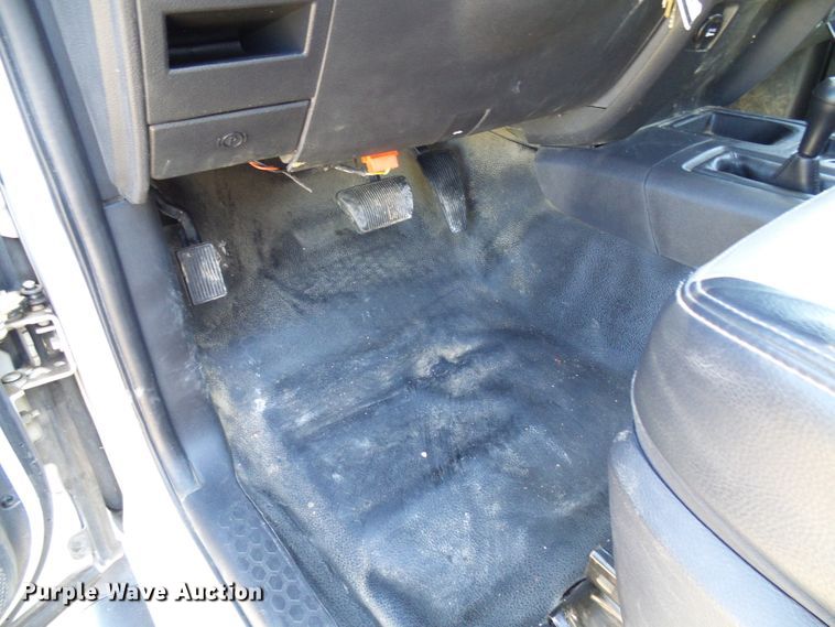 image for item DG2066 2012 Dodge Ram 5500  bucket truck