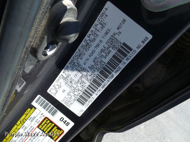 image for item DG2070 2014 Toyota Tacoma  Double Cab pickup truck