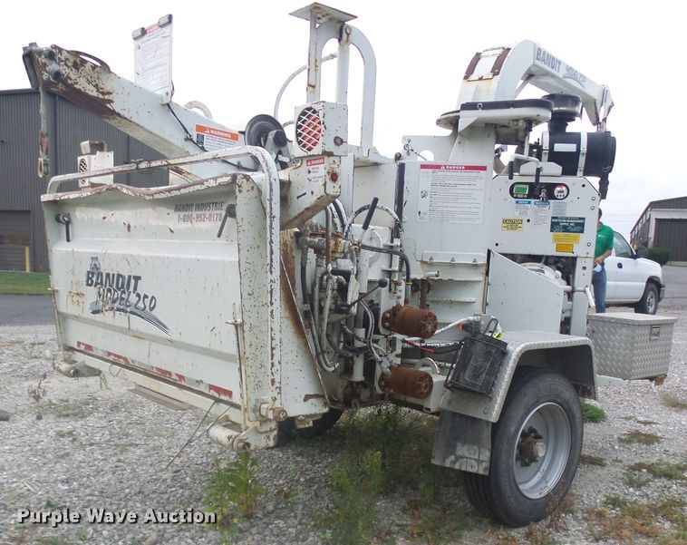 image for item DG2089 Bandit 250 wood chipper