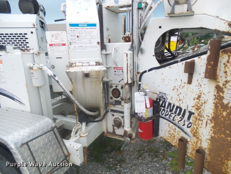 image for item DG2089 Bandit 250 wood chipper