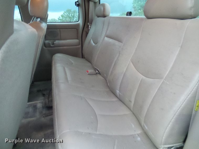 image for item DG2090 2003 Chevrolet Silverado 1500  Ext. Cab pickup truck