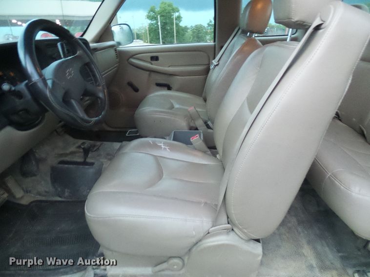 image for item DG2090 2003 Chevrolet Silverado 1500  Ext. Cab pickup truck