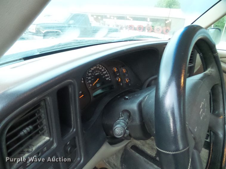 image for item DG2090 2003 Chevrolet Silverado 1500  Ext. Cab pickup truck